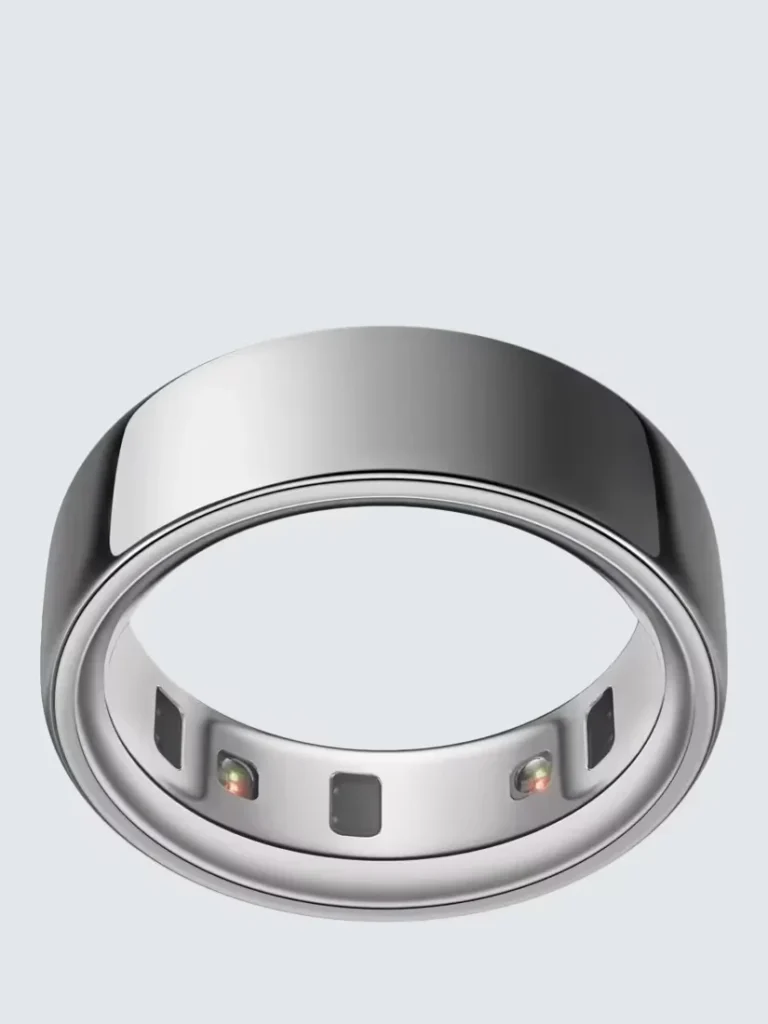 Smart ring sleep tracker Smart ring sleep tracker monitoring HRV, REM sleep, heart rate, and breathing rate during overnight sleep